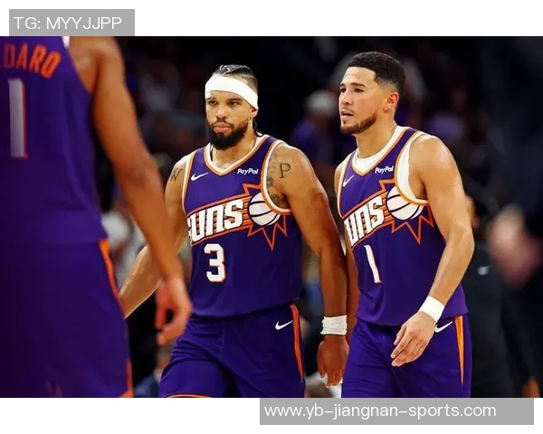 太阳队公布新赛季首发阵容布克领衔阿伦邓恩狄龙伊戈达罗齐上阵